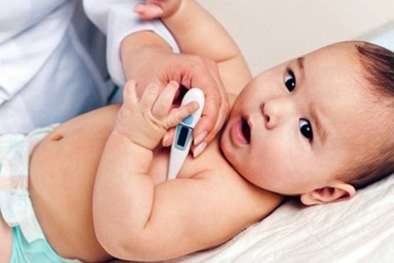 Trẻ Bị Sốt Co Giật Cha Mẹ Cần Phải Làm Gì ?