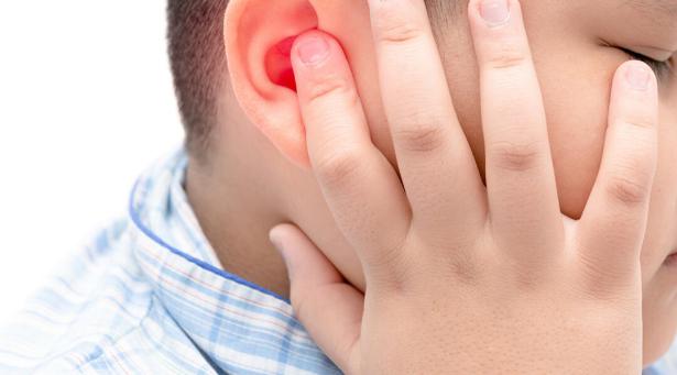 Viêm tai là gì? Dấu hiệu, nguyên nhân, chẩn đoán và điều trị