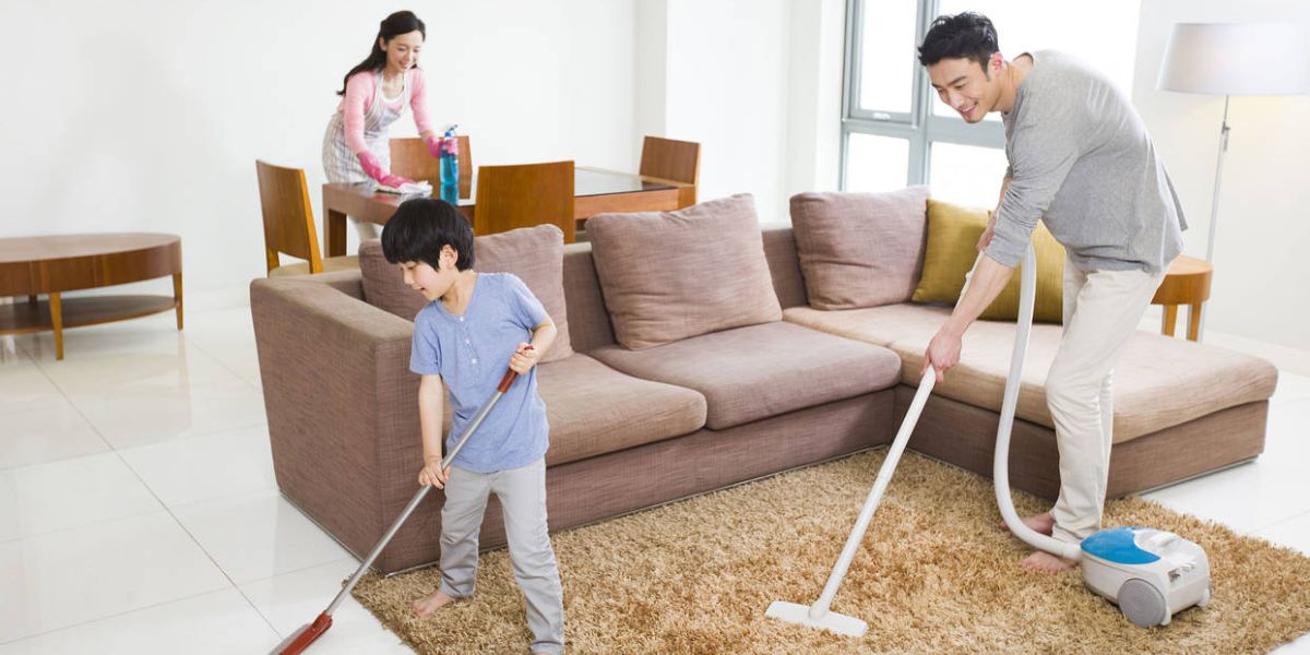 Cách dọn dẹp nhà cửa đón Tết nhanh gọn cùng gia đình hàng năm