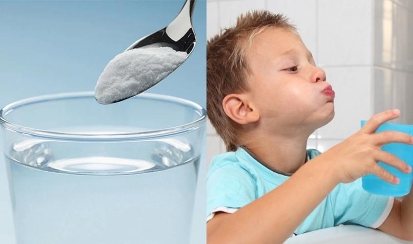 Cách súc miệng bằng nước muối sinh lý đúng chuẩn, làm sạch hiệu quả