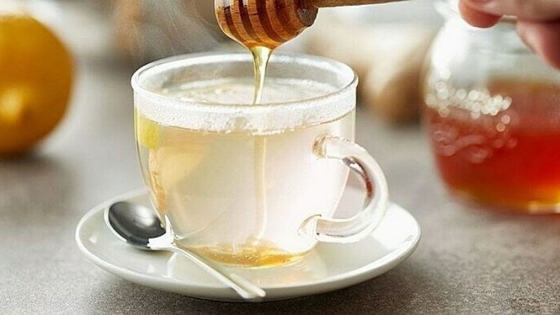 Mật ong pha nước ấm có tác dụng gì? 4 cách pha và lưu ý