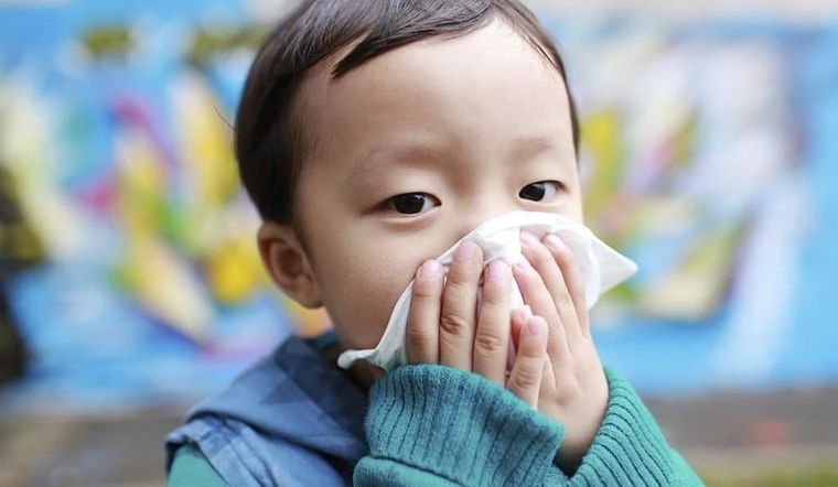 Trẻ Sổ Mũi Lâu Ngày Không Khỏi, Có Phải Viêm Xoang Không?