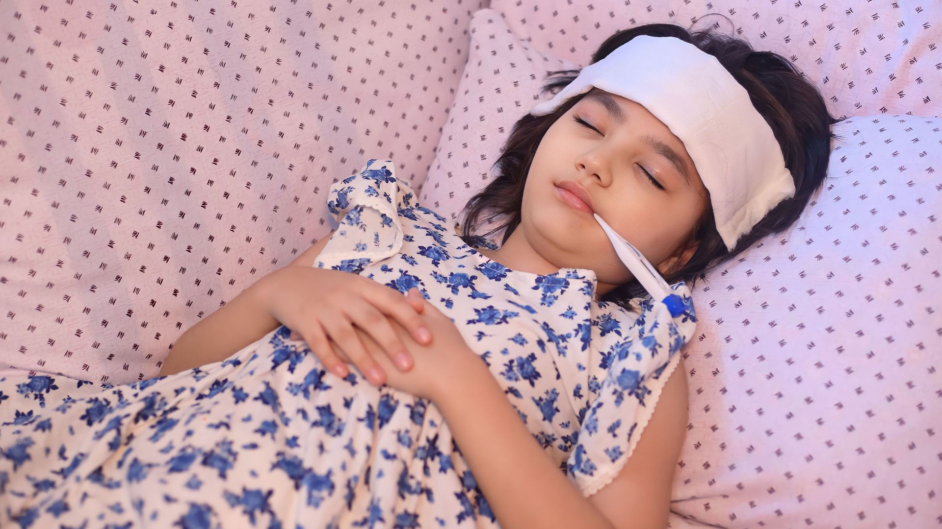 Cách Chăm Sóc Trẻ Cúm A Tại Nhà: Hướng Dẫn Chi Tiết Giúp Con Nhanh Hồi Phục