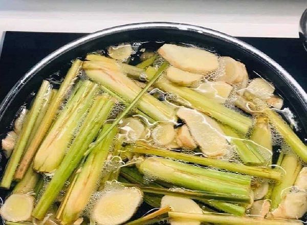 Hướng dẫn cách xông sả gừng trị cảm hiệu quả – Gừng Trí Đức